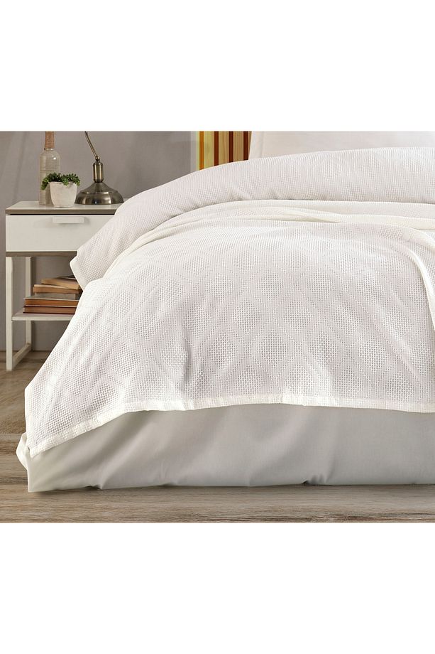 Sandal Tek Kişilik Pike Takımı / Krem - 7