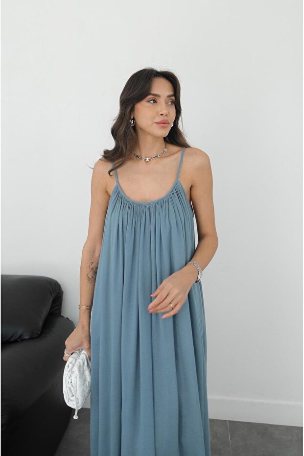 Hellblaues Santos-Trägerkleid - 5