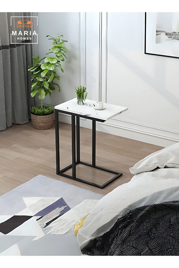 طاولة جانبية رخامية أنيقة على شكل حرف C - 60x48x30 سم | طاولة مميزة أنيقة وموفرة للمساحة لأي غرفة