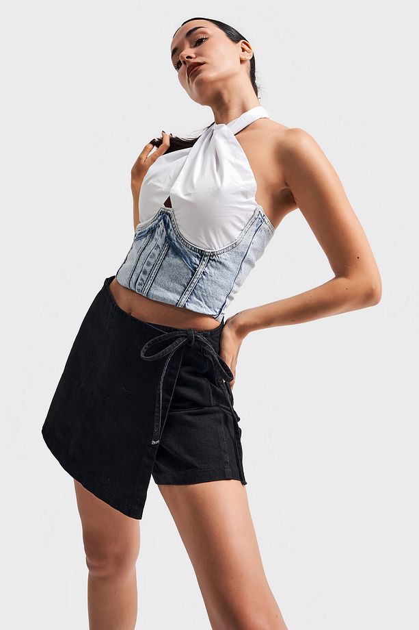 Kadın Taşlanmış Siyah Renk Belden Bağcıklı Denim Şort Etek - 5
