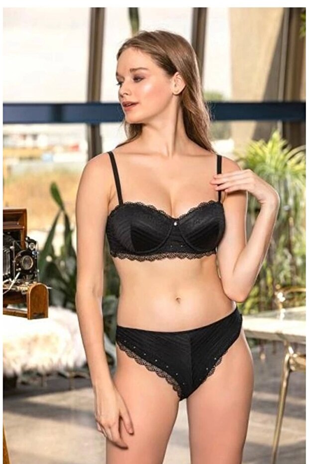 Galli31291 طقم حمالة صدر بدون حمالات وملابس داخلية
