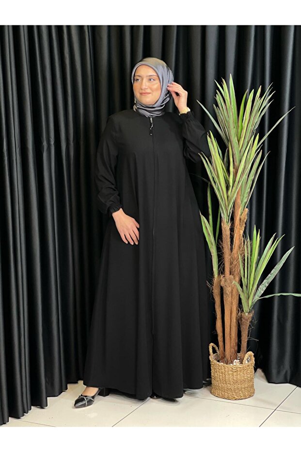 Plain Ferace with Elastic Sleeve