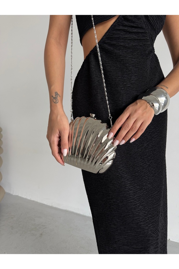 Geantă de umăr cu lanț - Design Shell - 1