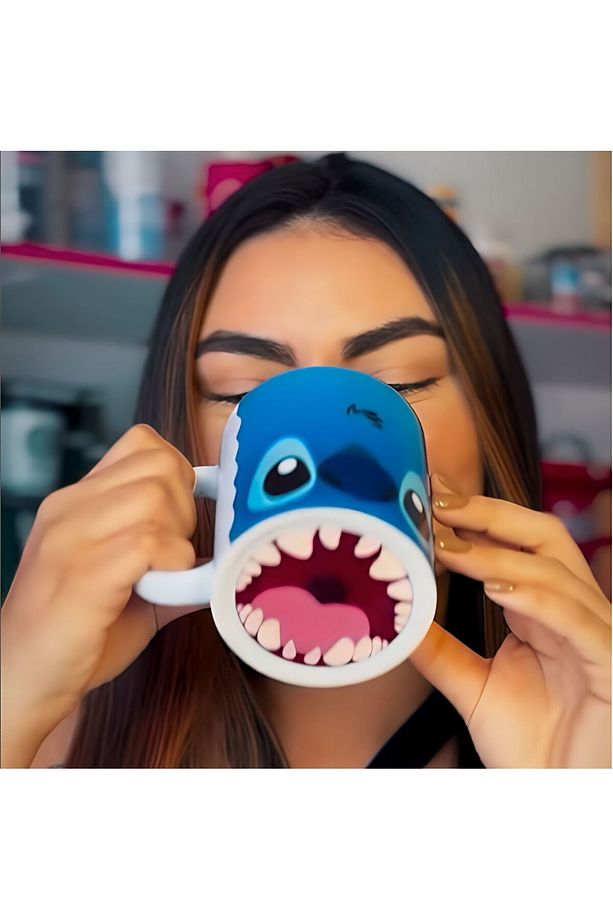 Lilo & Stitch Lilo ve Stiç Tabanı Ağız Tasarımlı Kupa Bardak - 2