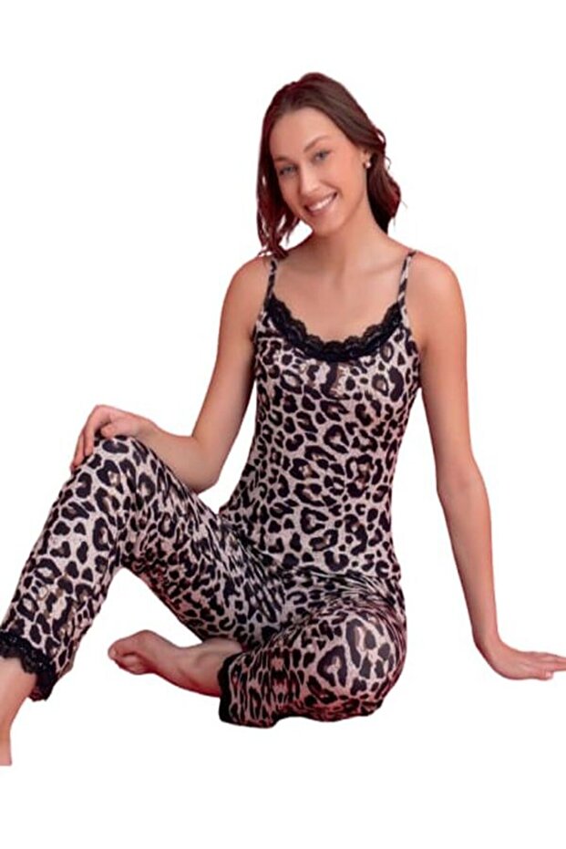 Women's Milan Fabric Leopard Pattern Collar and Cuffed Hem Rope Strap Pajama Set