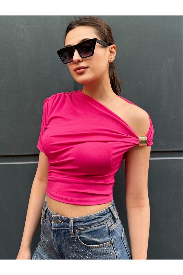 Kadın Tek Kol Oluz Degaje Yaka Broş Detay Fuşya Crop Bluz Büstiyer - 1