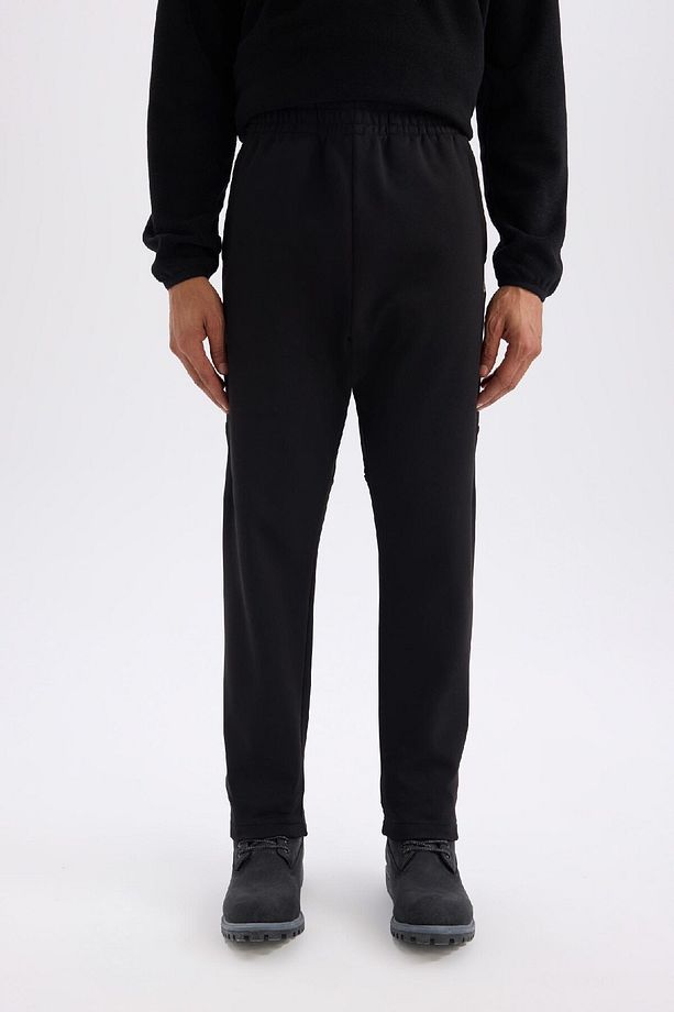 DeFactoFit Kalın Jogger Eşofman Altı Standart Fit Cepli Sporcu Beli Lastikli D6312AX24WN - 1