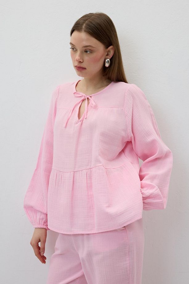 Yakası Bağcıklı Müslin Bluz PEMBE - 2