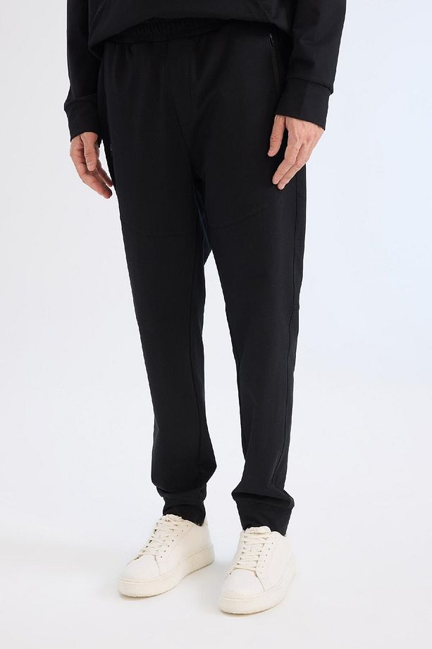 DeFactoFit Slim Fit Sporcu Jogger Eşofman Altı Dar Kesim Standart Paça Basic Düz D8018AX25SP - 1