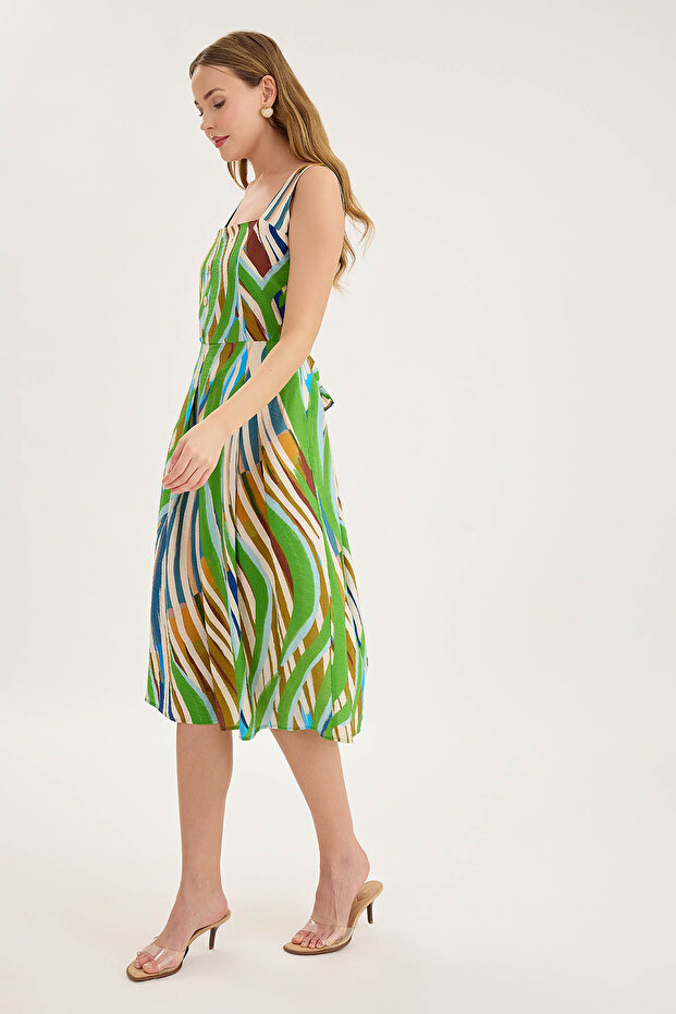 فستان بياقة مربعة وأزرار أمامية وأكمام صفرية - 8