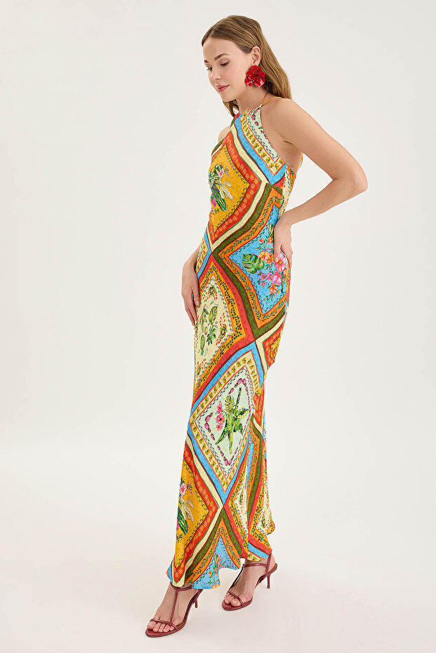 فستان من الساتان المنقوش بقصة منخفضة من الخلف - 6