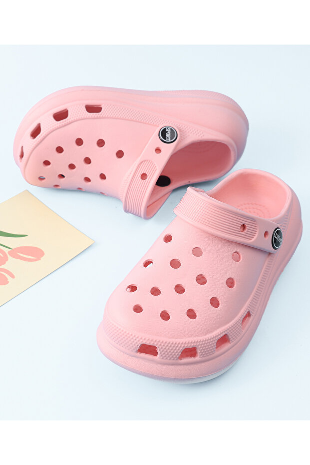 SAPS Solid Back Strap Closure Clogs - Pink - 5