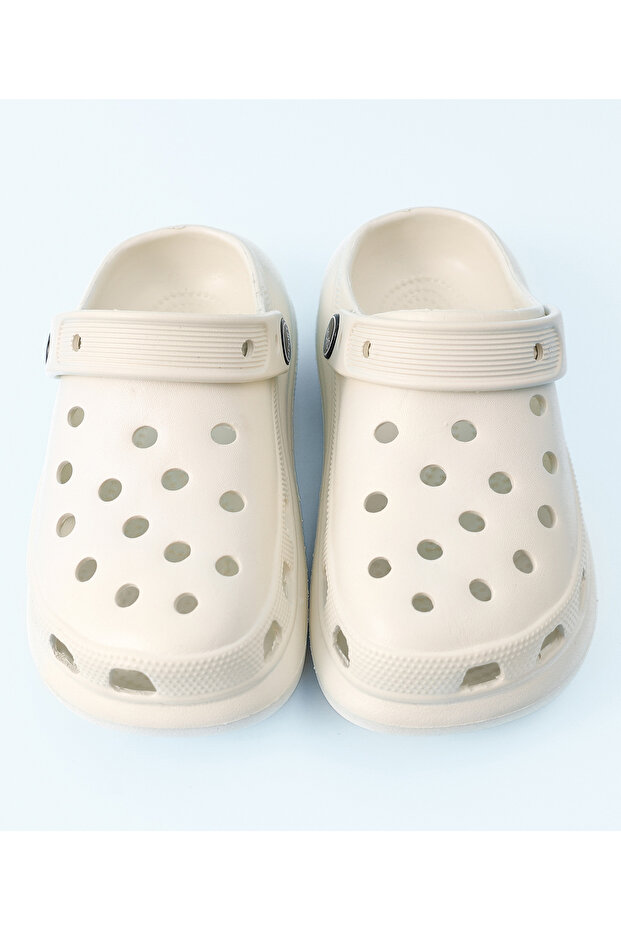 حذاء SAPS ذو حزام خلفي صلب - أبيض - 8