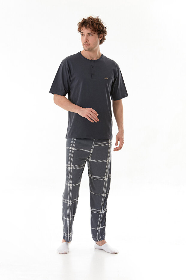 Plaid Patterned Pajama Set - 1