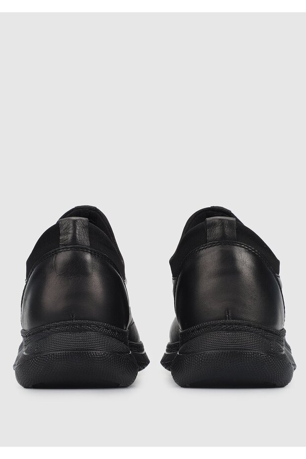 Siyah Deri Kadın Ayakkabı - 4