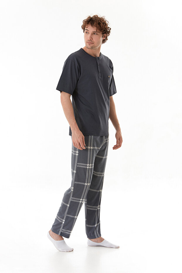 Plaid Patterned Pajama Set - 4