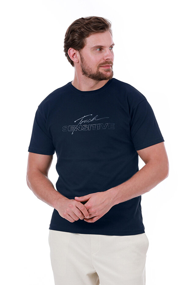 Men's Slim Fit Touch Sensitive Printed Navy Blue Color T-Shirt