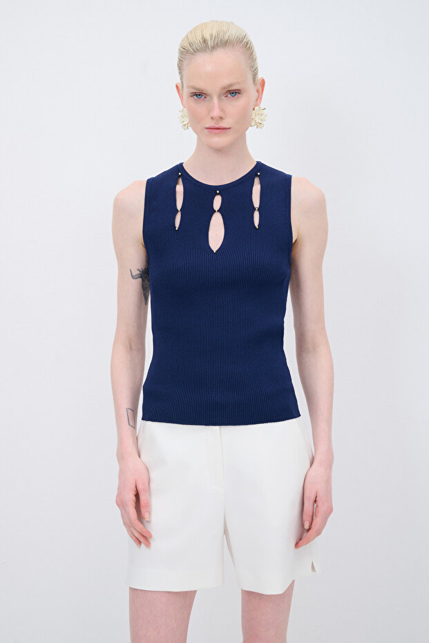 Damla Detaylı Triko Bluz - 4