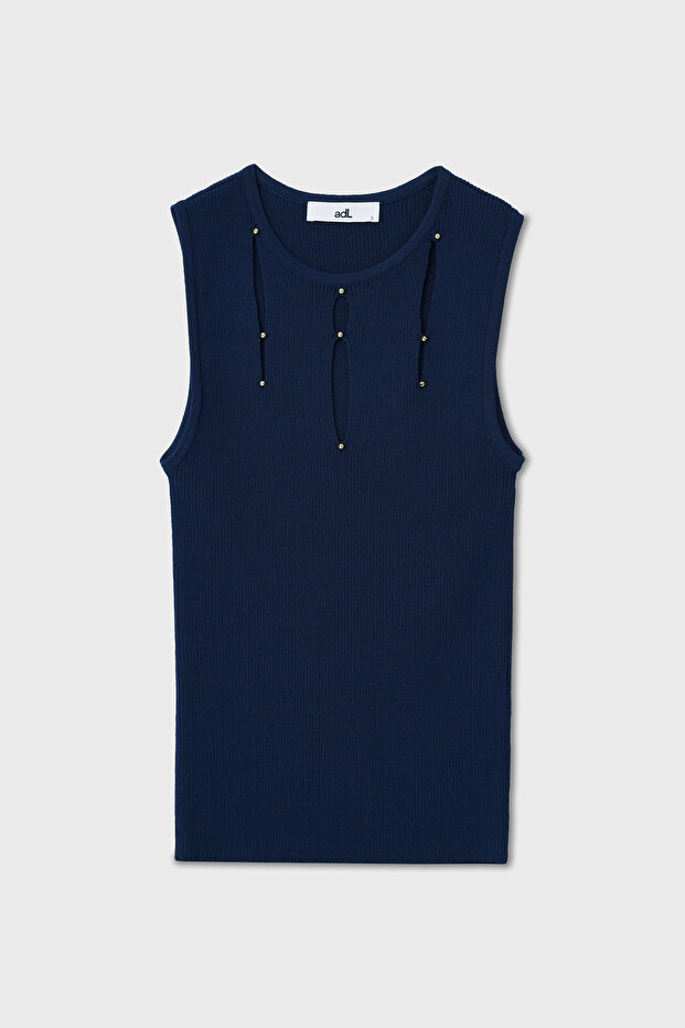 Damla Detaylı Triko Bluz - 6