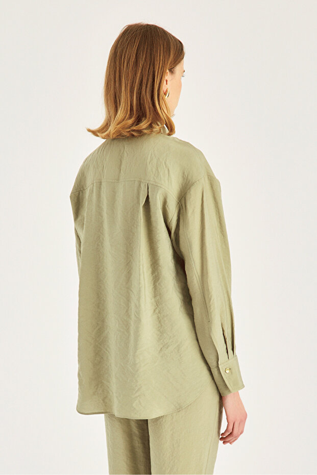 Aksesuar Detaylı Modal Gömlek - 5