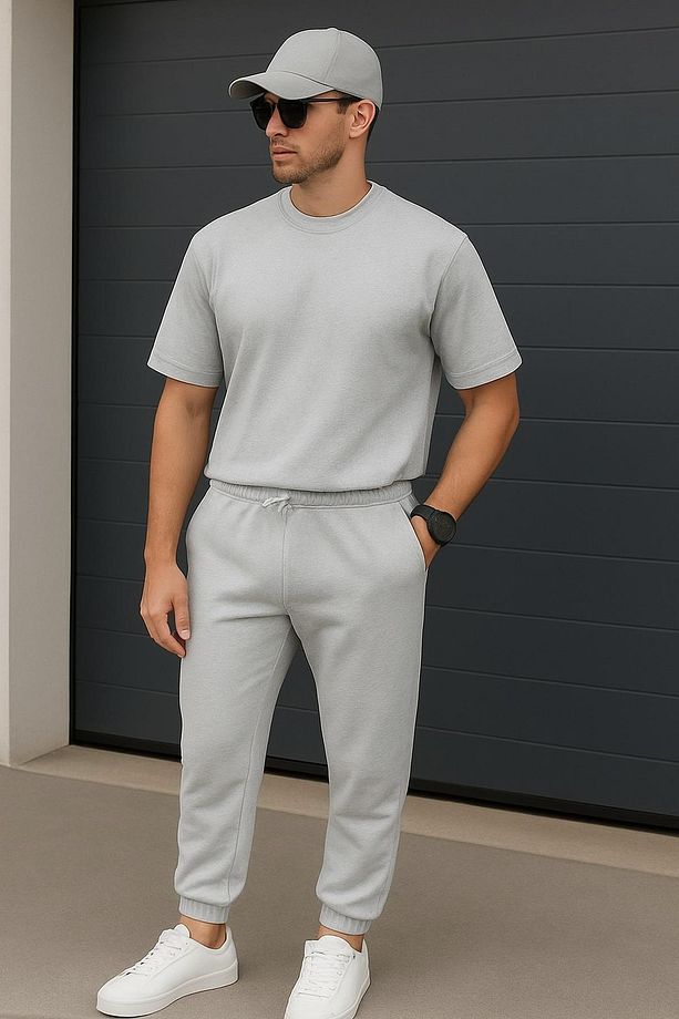 Regular Kalıp 2'li Set Relax Comfort Fit Şardonsuz Tshirt Jogger Eşofman Takımı - 1