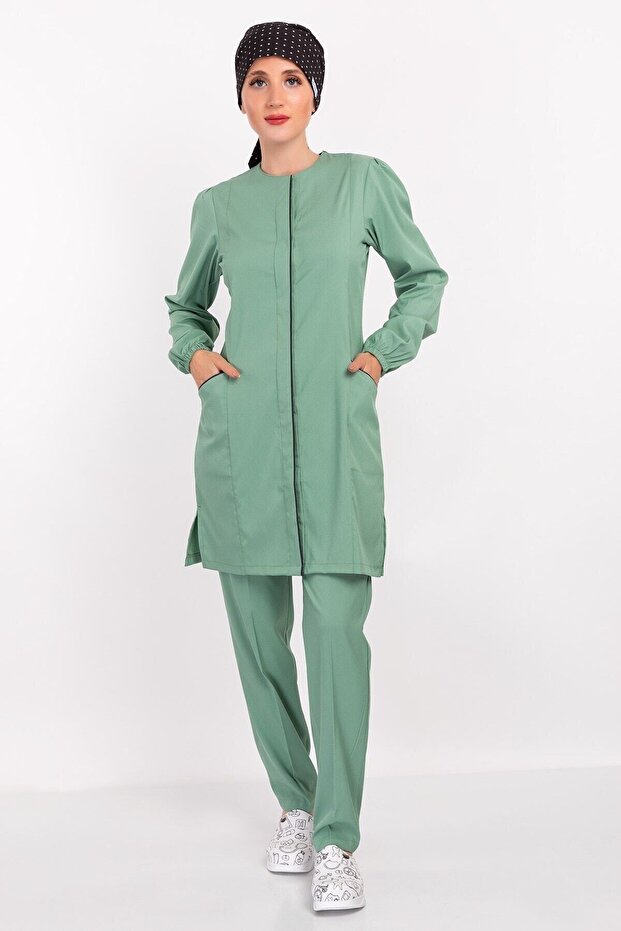 Lina Model Green Soft Lycra Hijab Nurse Doctor Jersey Set Scrubs