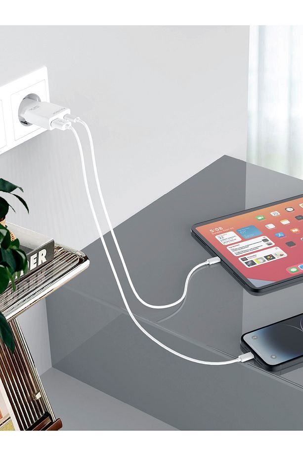 Fc71 30w Gan Süper Ince Hızlı Şarj Adaptörü | 1x Usb-a 1x Usb-c | Pd 30w & Qc 3.0 Destekl - 3