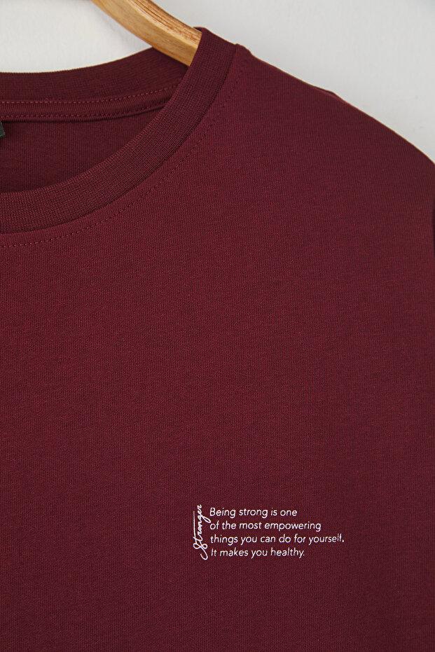Bordo Oversize %100 Pamuklu Bisiklet Yaka Minimal Yazı Baskılı Tok Kumaş T-shirt TMNSS23TS00084 - 8