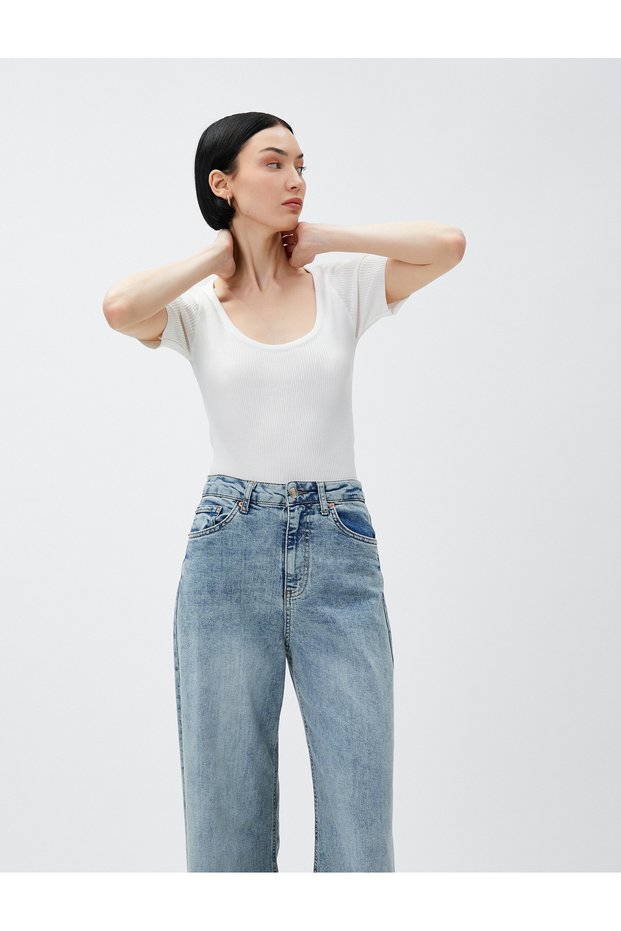 Short Sleeve Knitwear Sweater U Neck