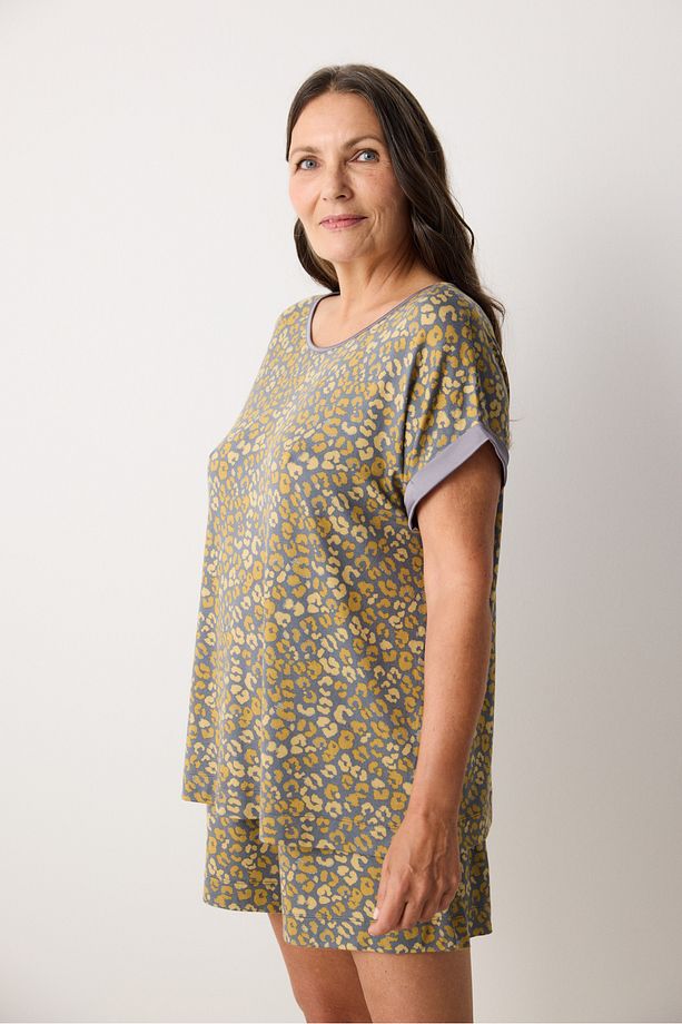 Aging Collagen Leopard Gri Şortlu Pijama Takımı - 6