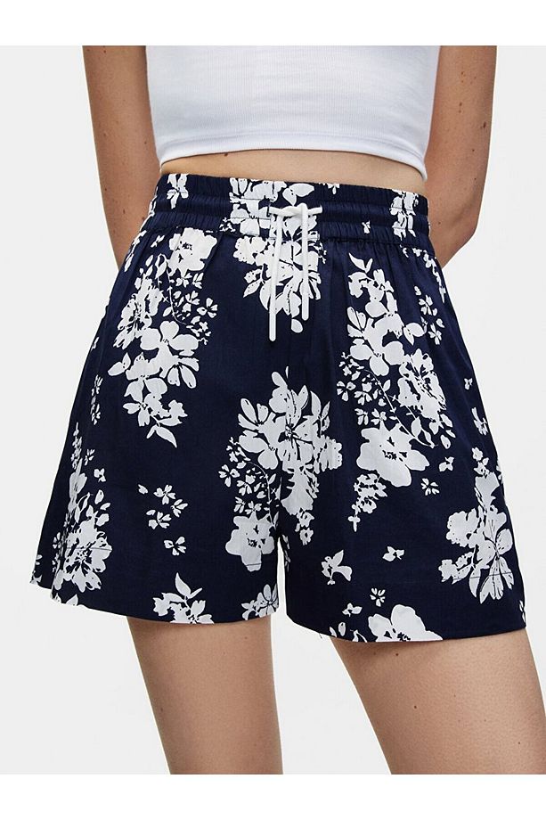 Çiçekli Mini Poplin Lacivert Şort - 5