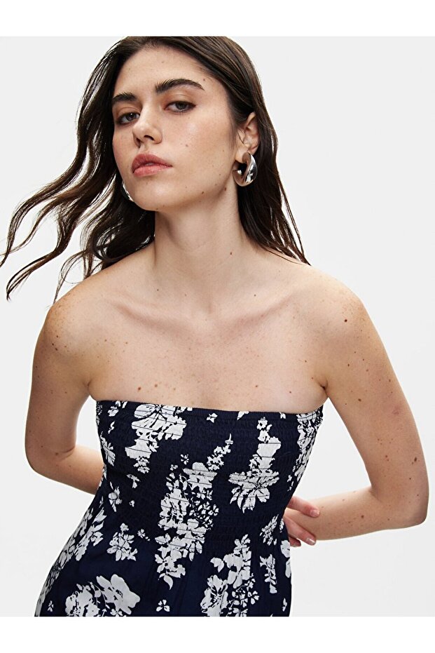 Çiçekli Mini Lacivert Elbise - 4