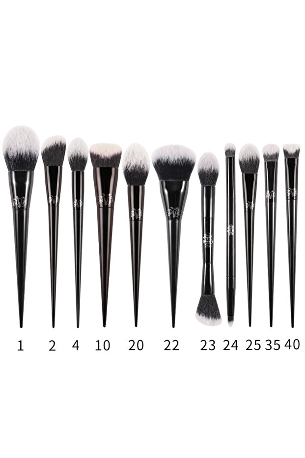 مجموعة فرش المكياج كات فون دي 5-11-1 من كيه في دي، كريم أساس، أحمر خدود، هايلايتر، خافي عيوب، بودرة، نحت