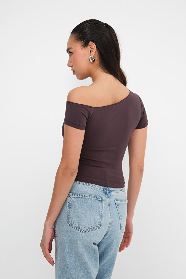 Boat Neck Basic T-Shirt P1749-E3 - 6