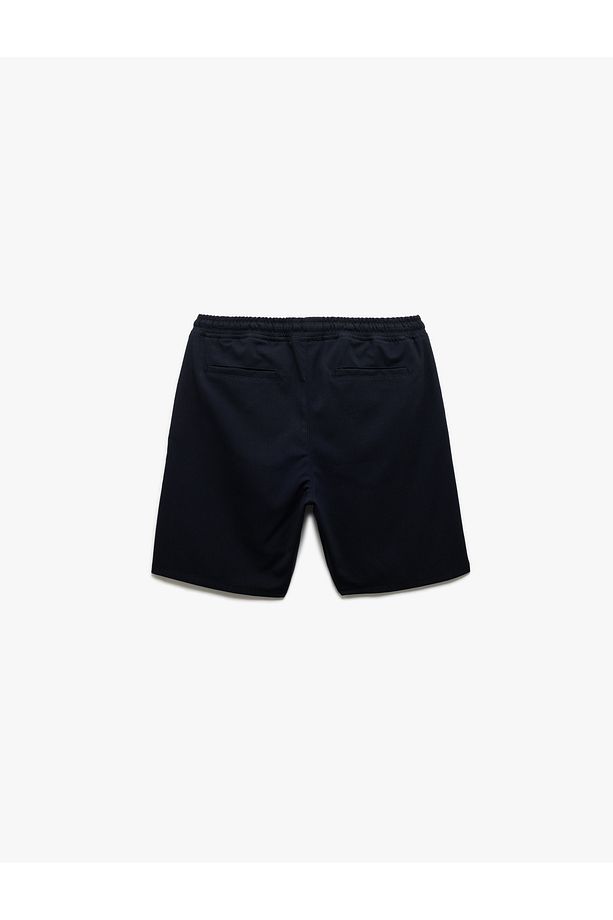Viskon Karışımlı Cep Detaylı Bermuda Slim Fit Beli Bağcıklı Şort - 4