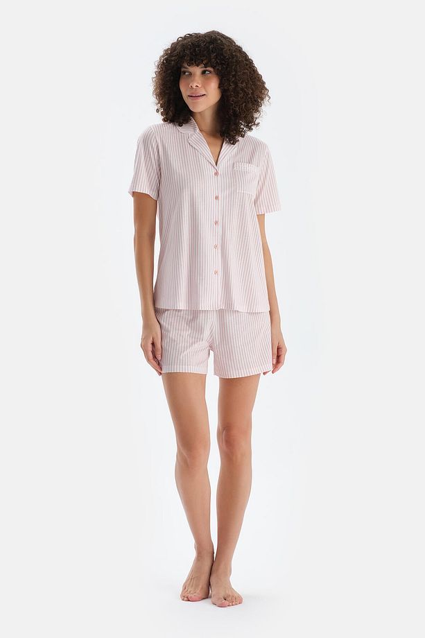 Açık Pembe Çizgili Penye Modal Gömlek Şort Pijama Takımı - 4