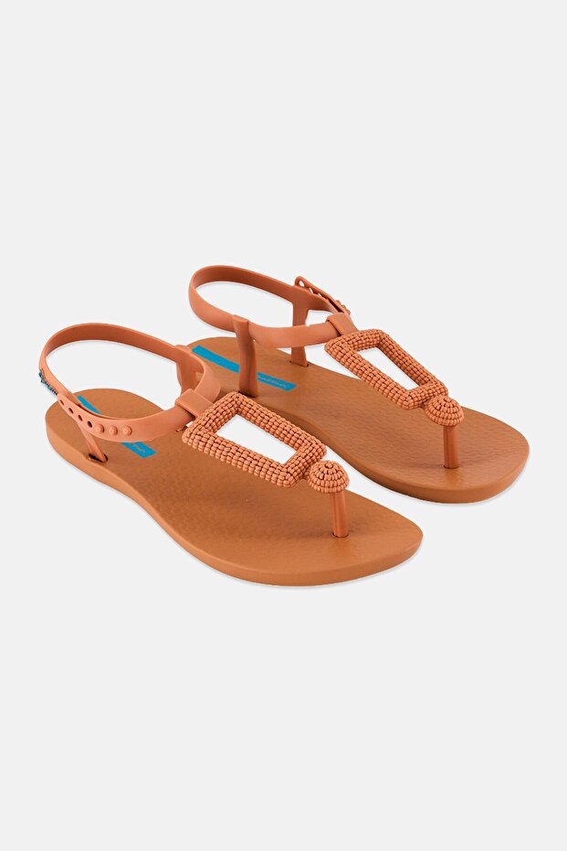 Women Class Artesania Adjustable Sandals, Light Brown