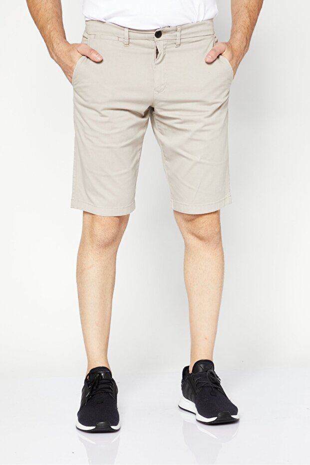 Men Solid Belt Loops Chino Short, Grey - 1