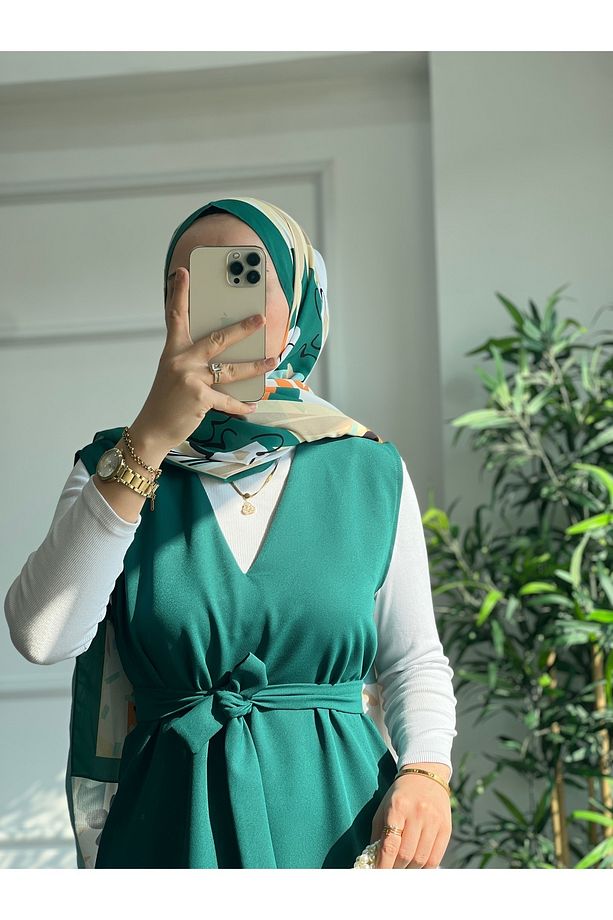Zümrüt Yeşili Krep Tesettür Jile - 3