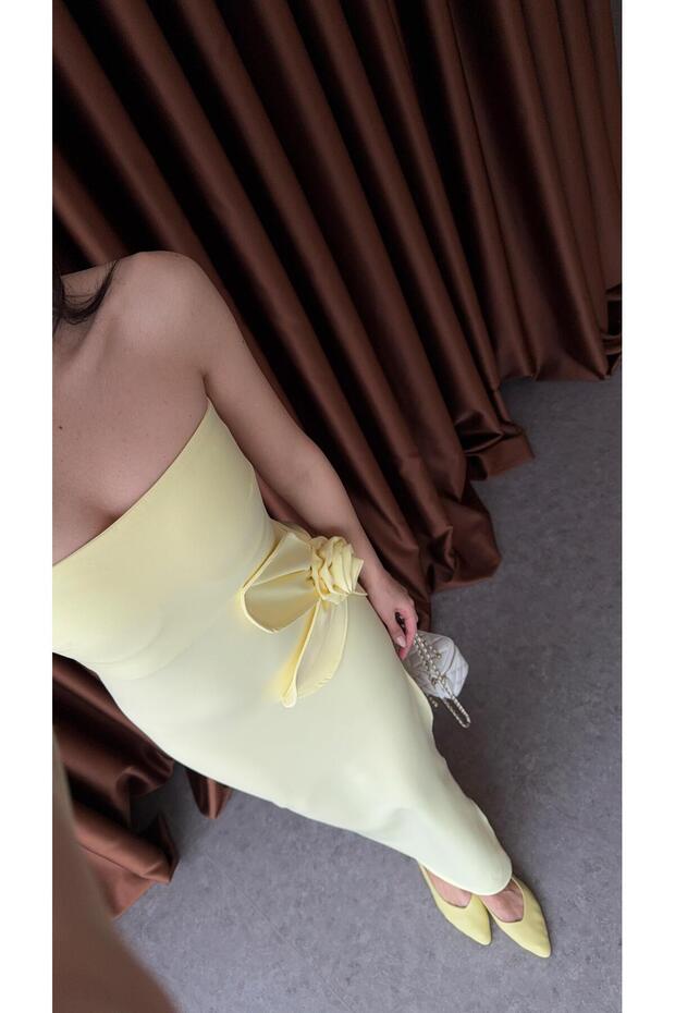 Çiçekli Sarı Elbise - 4