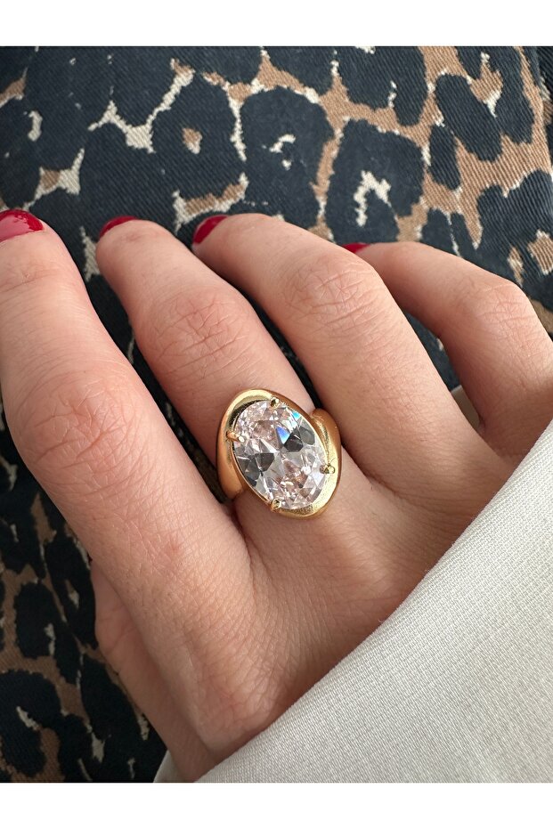 Oval Gold Ring with Stone - 2
