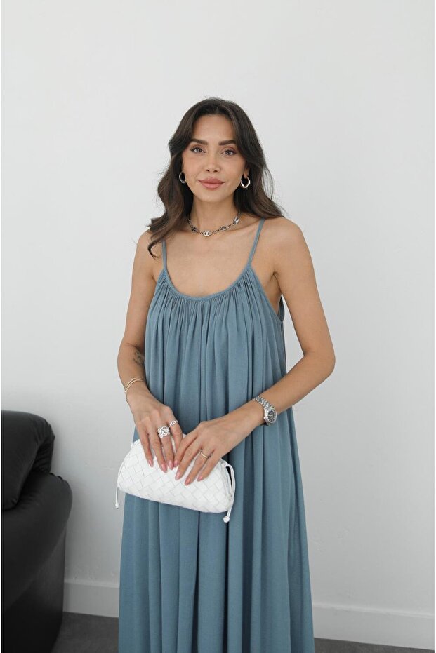 Hellblaues Santos-Trägerkleid - 6
