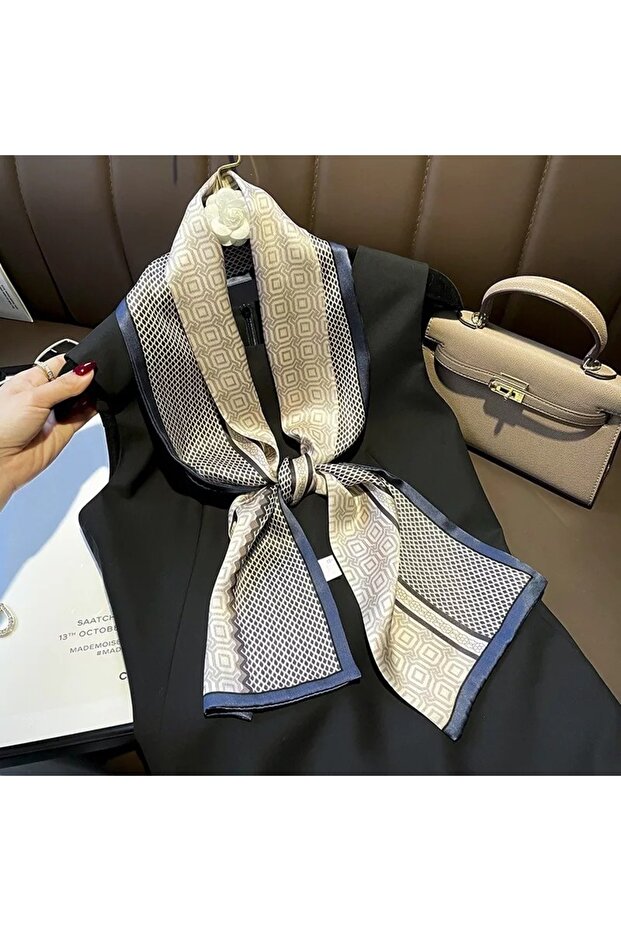 أوشحة منقوشة خاصة باللون الأزرق والأسود - 1