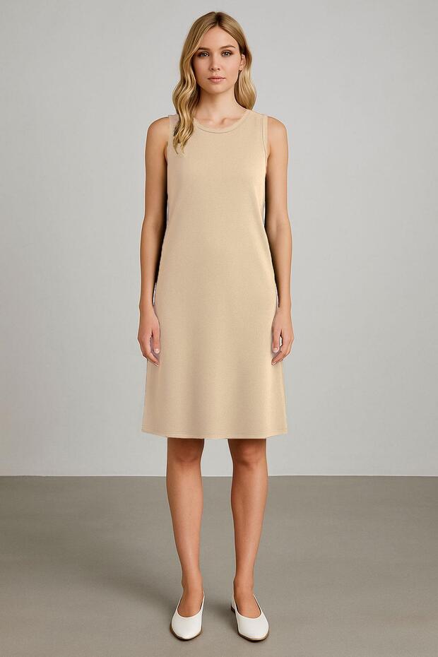 فستان يومي أساسي من القماش المشروط بقصة مريحة - 1