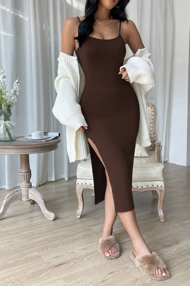 Night Women's Brown Slit Nightgown That Covers the Body Below the Knee