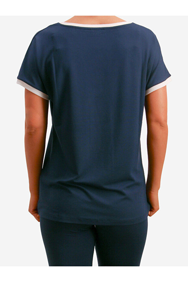 T-Shirt Move - 2