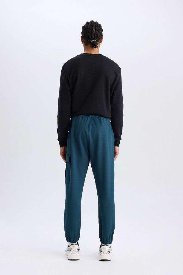 DeFactoFit Sporcu Jogger Eşofman Altı Standart Fit Üç Cepli Beli Bağcıklı Lastikli Paça D3741AX24WN - 6