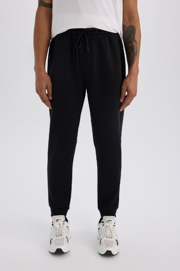 Fit Slim Fit Sportsman Jogger Sweatpants Slim Fit Skuba Diving Fabric Standard Leg Tie Waist
