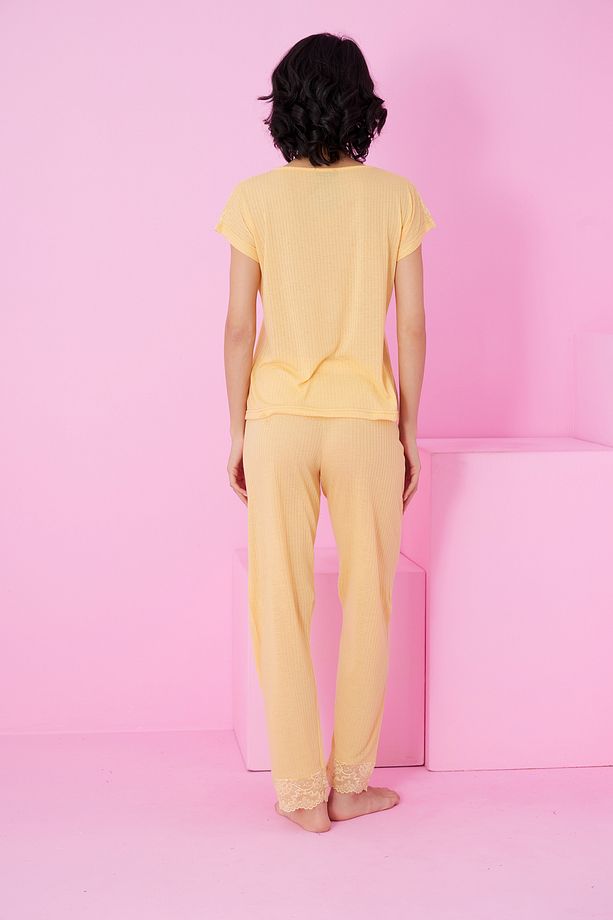 sarı Soft Touch İnce Mevsimlik Dantel Detaylı Örme Pijama Takım7864 - 3