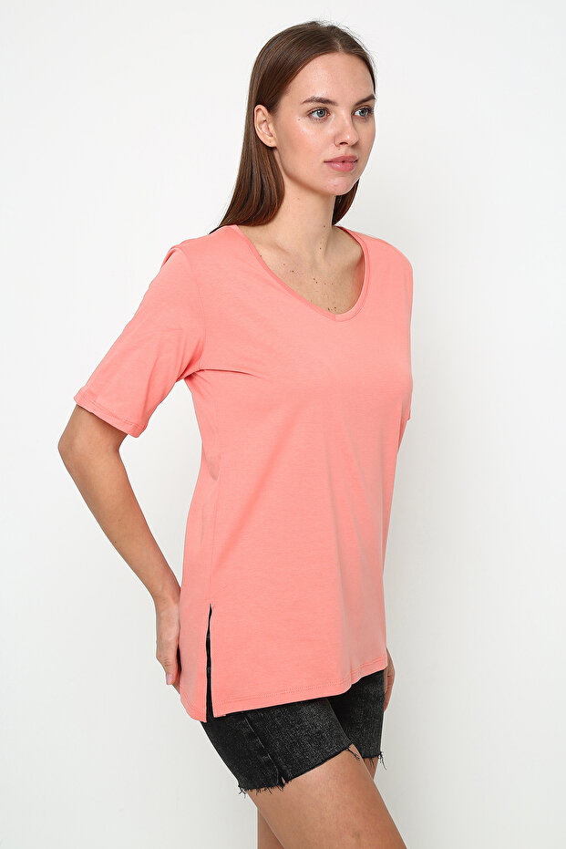 Super Quality V-Neck Regular Fit Basic Tunic with Side Slits - 4